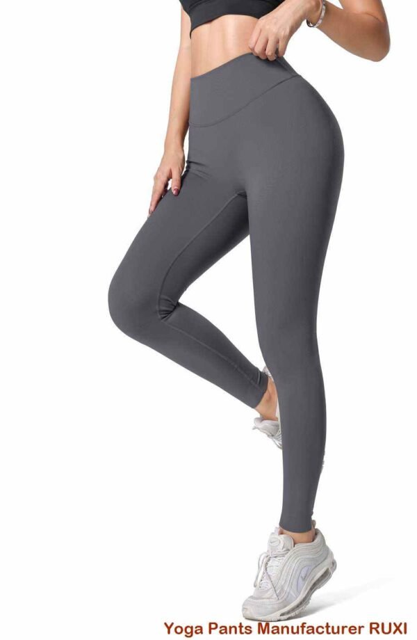 Retro Early 2000s Yoga Pants for Classic Comfort Ruxi